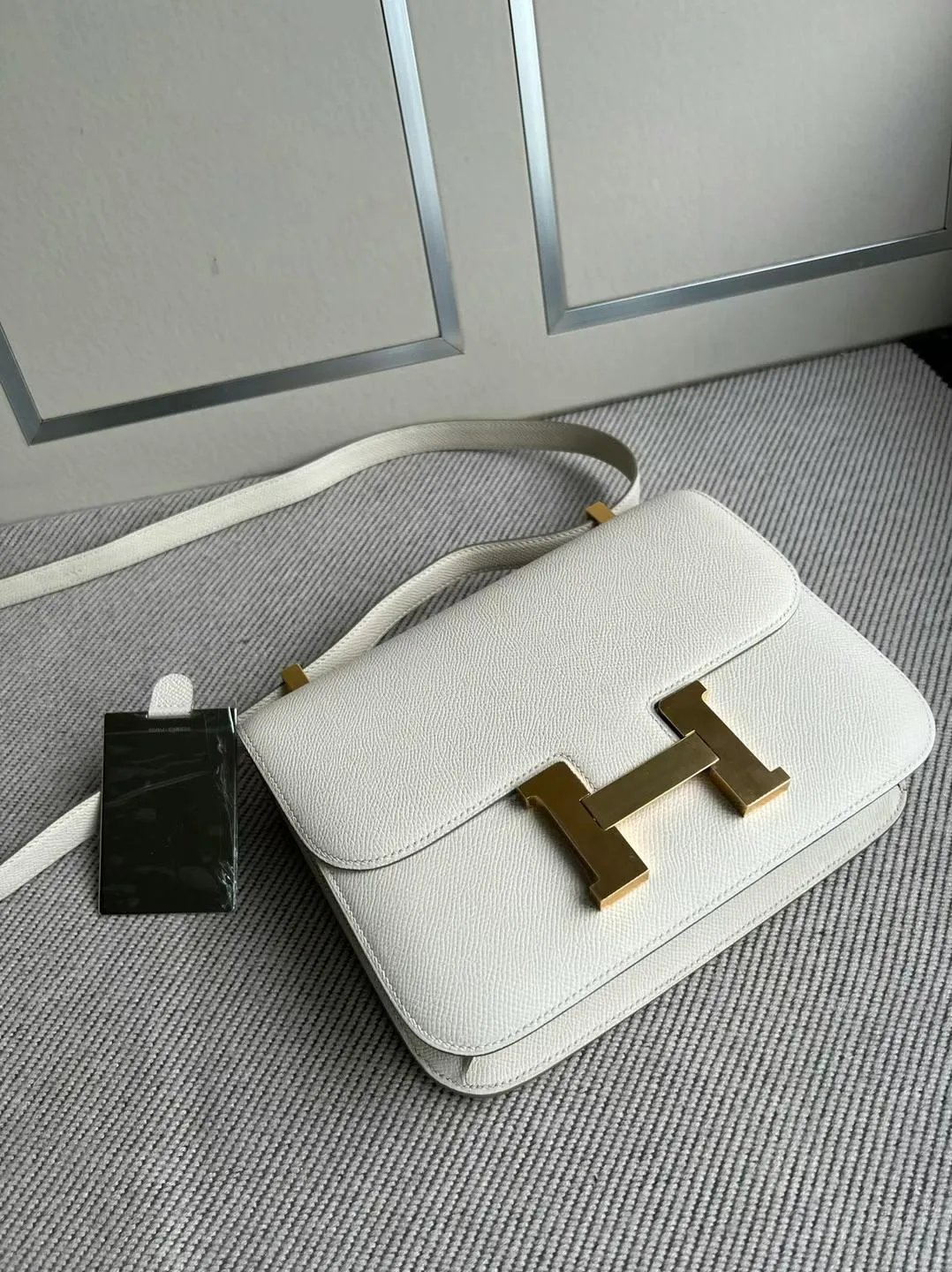 Constance 24