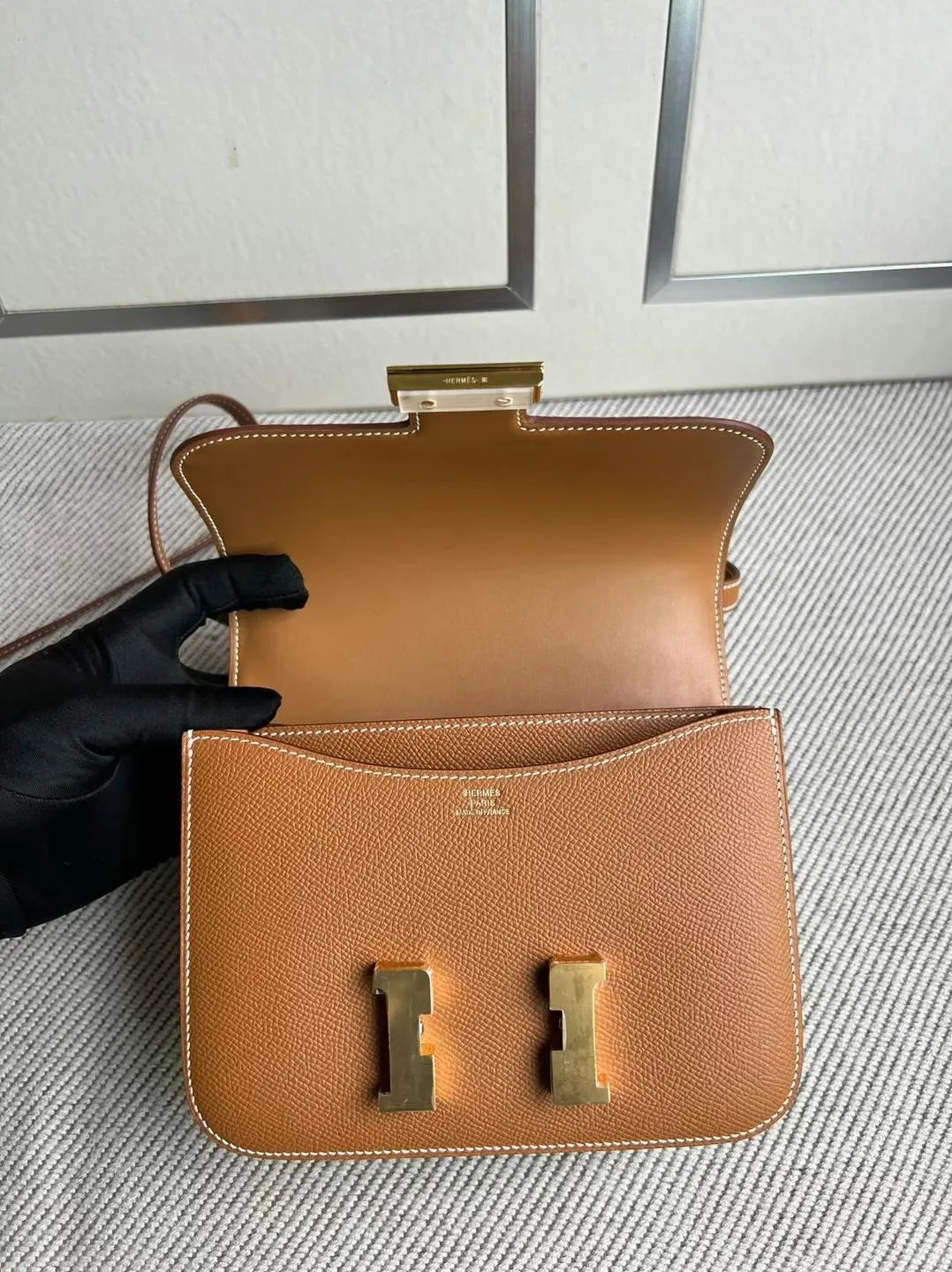 Constance 19