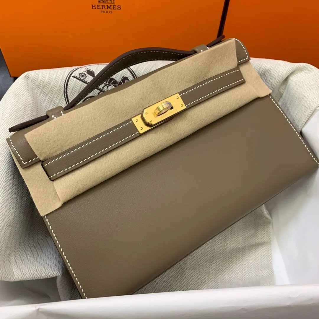 Kelly Pochette 22