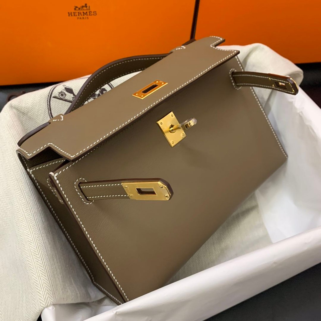 Kelly Pochette 22