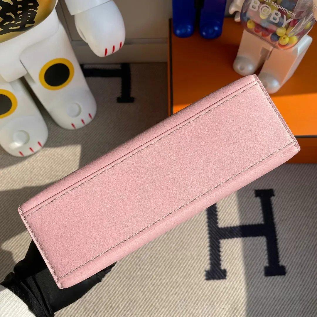 Kelly Pochette 22