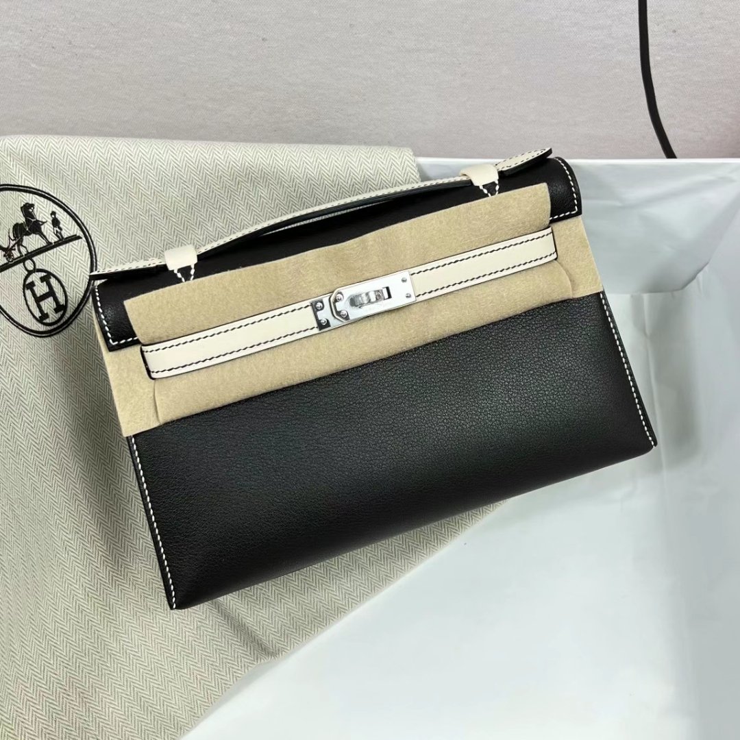 Kelly Pochette 22