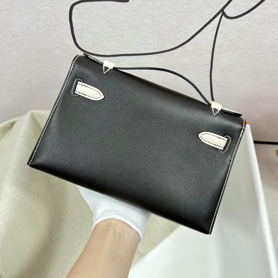 Kelly Pochette 22