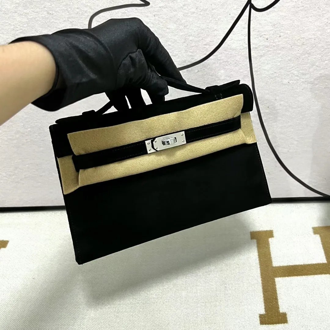 Kelly Pochette 22