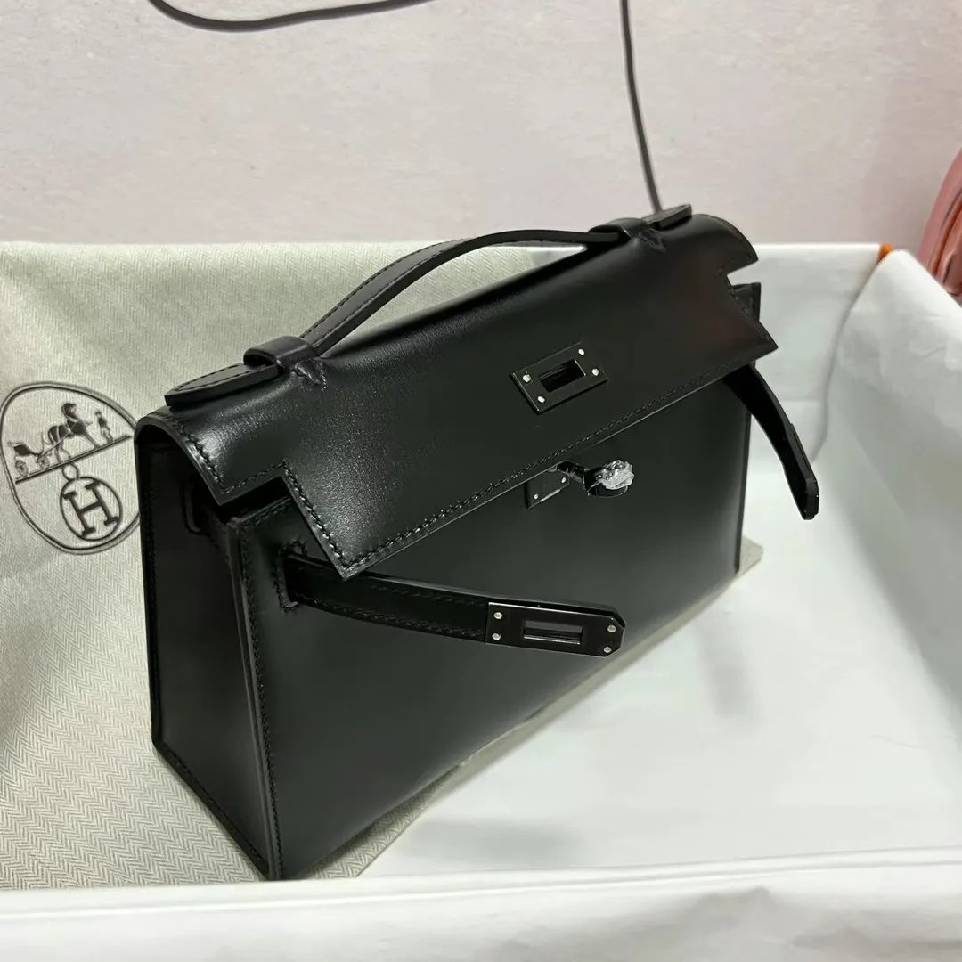Kelly Pochette 22