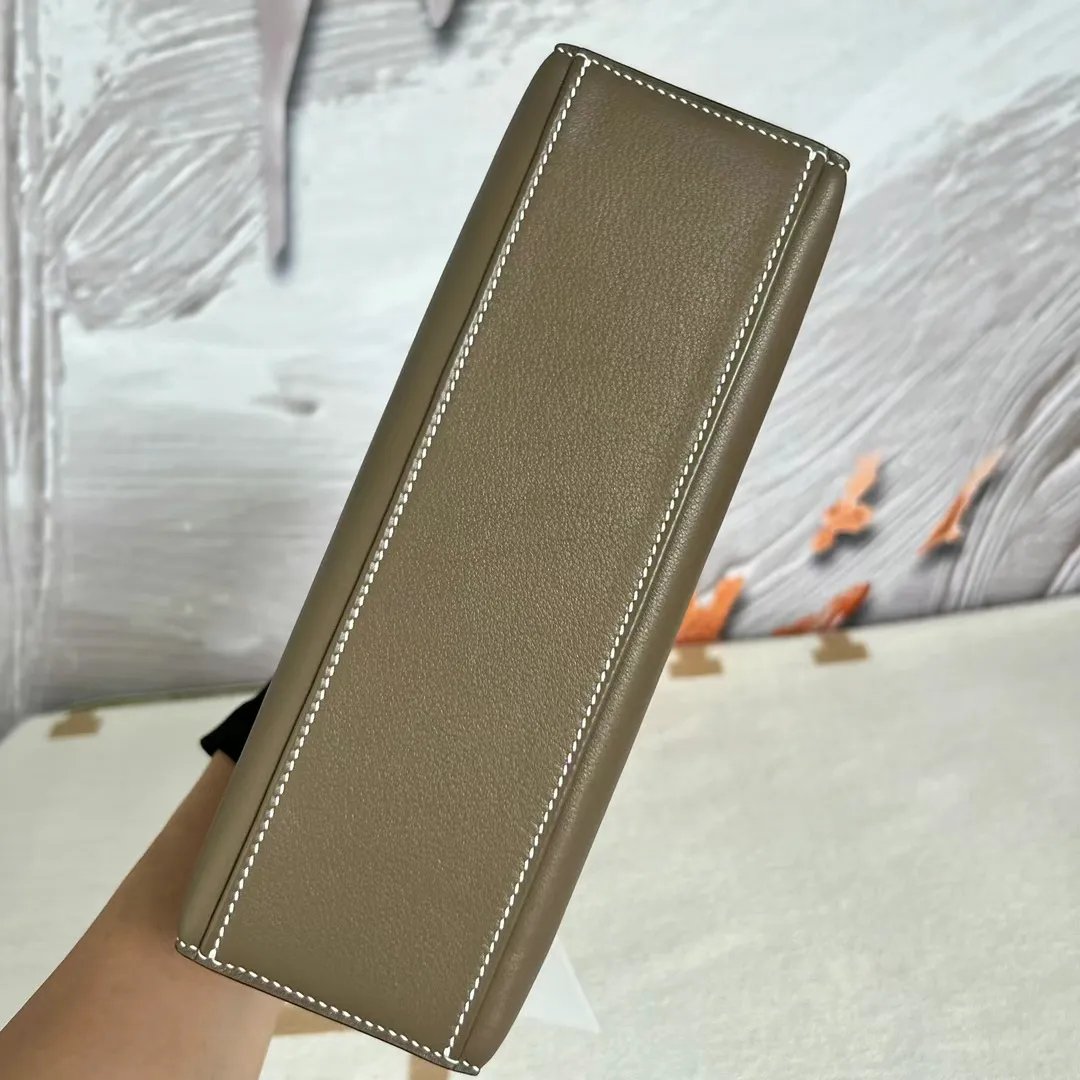 Kelly Pochette 22
