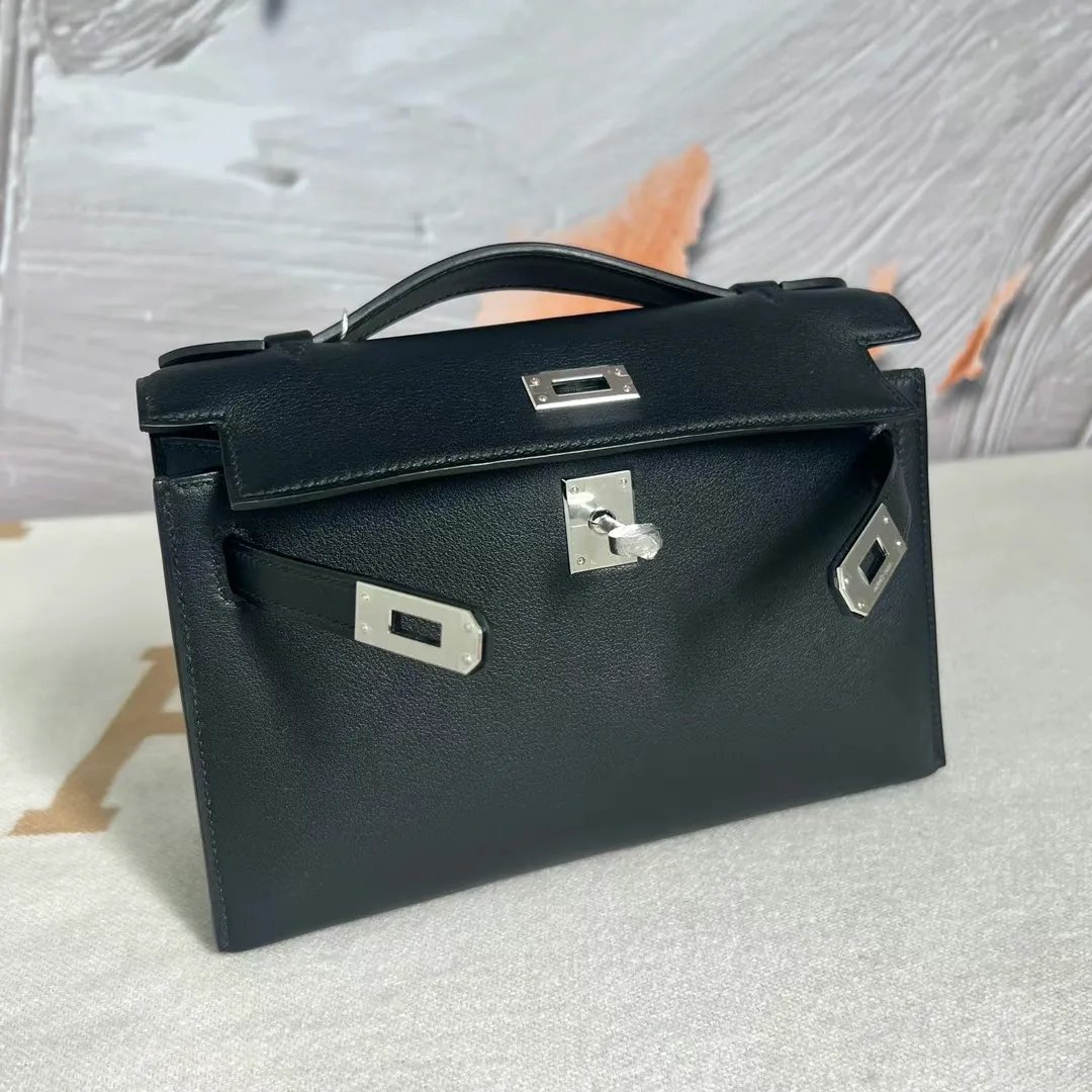 Kelly Pochette 22