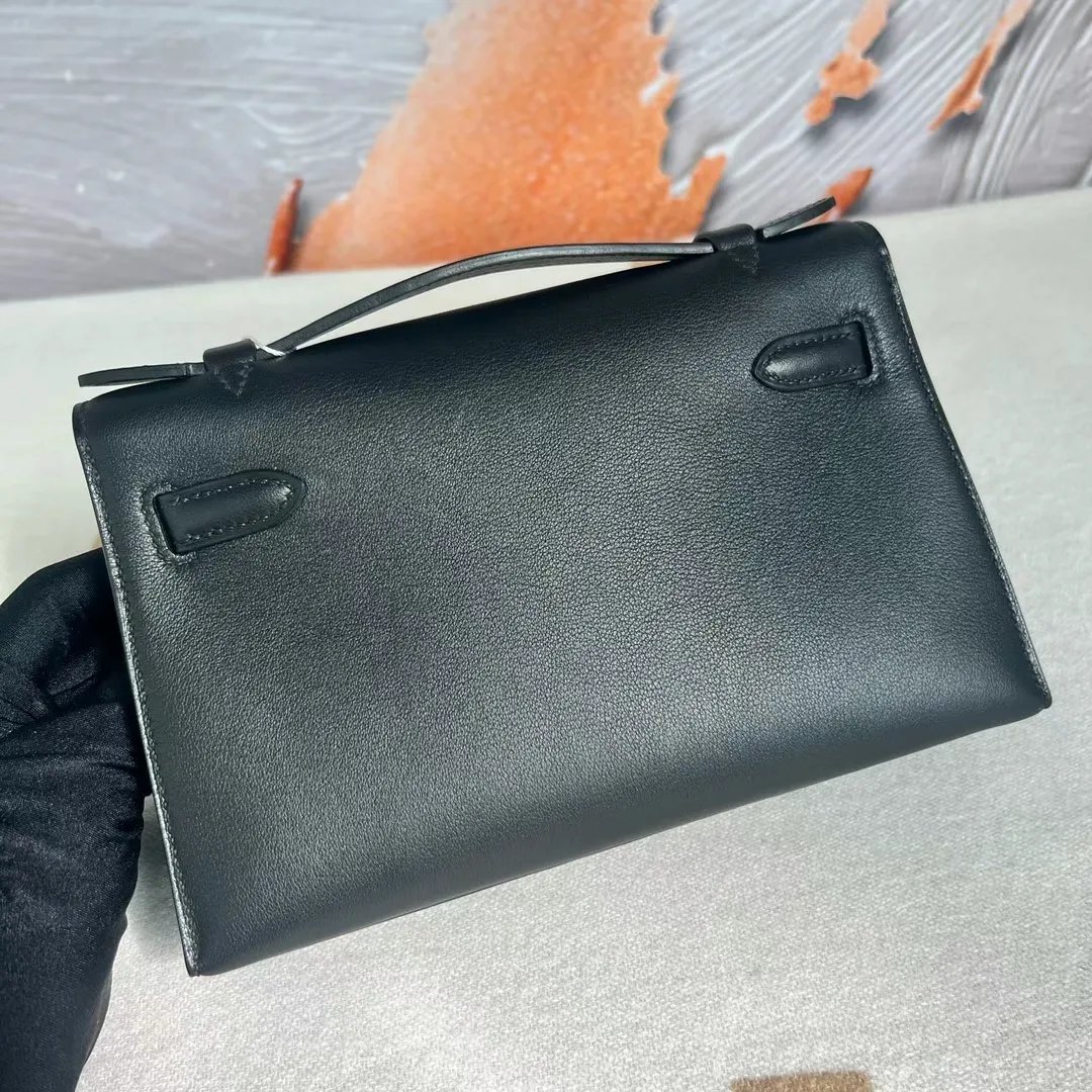 Kelly Pochette 22