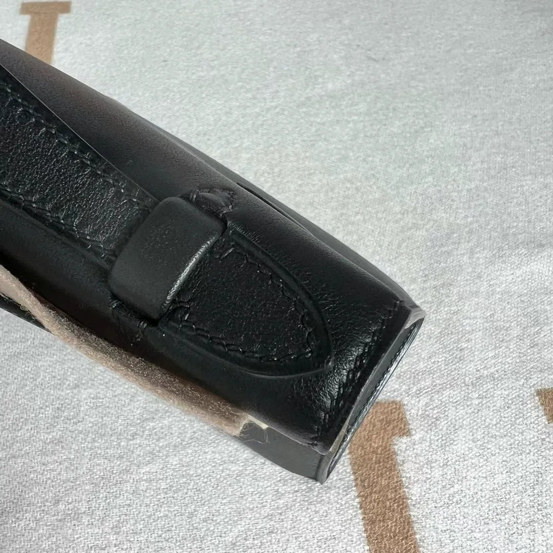 Kelly Pochette 22