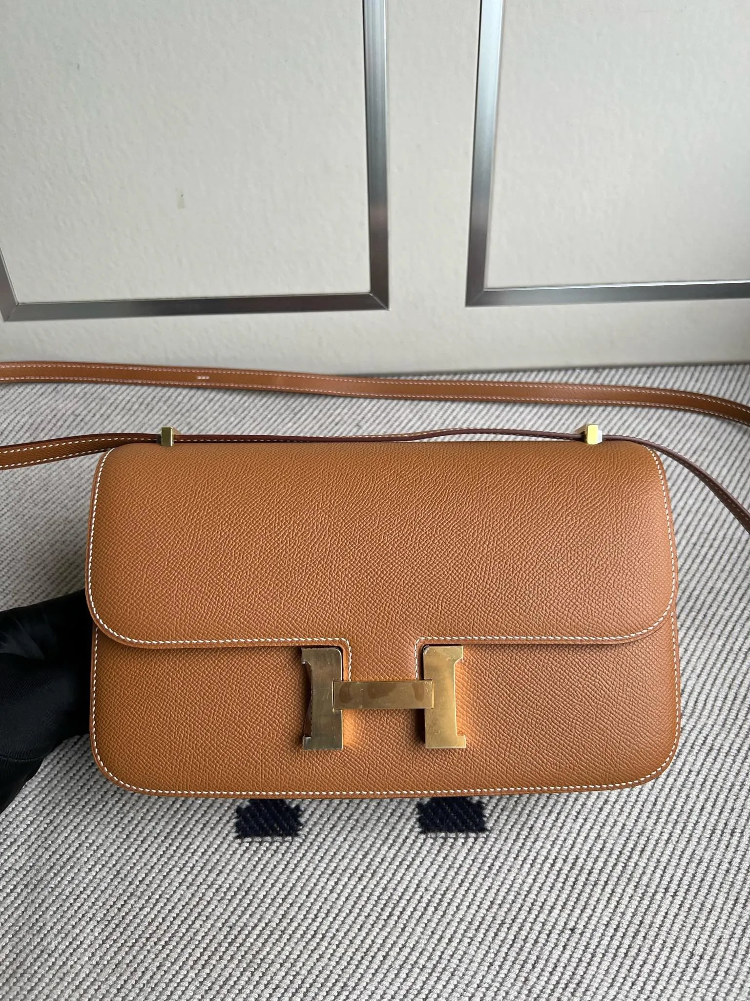 Constance Elan 26