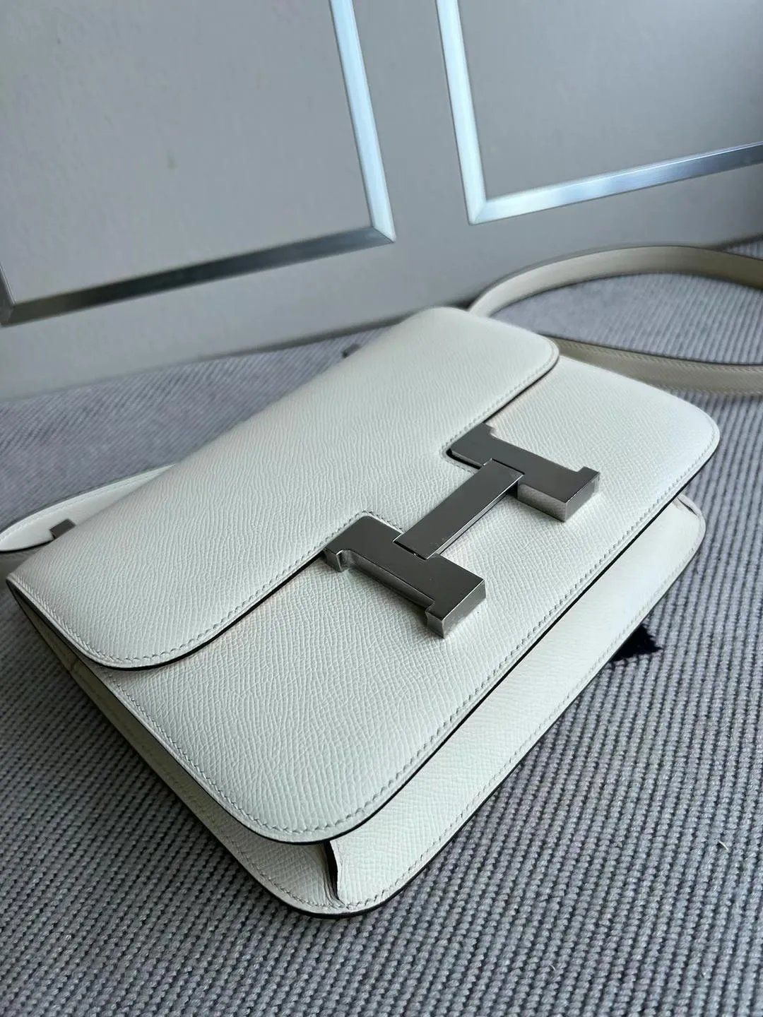 Constance 24