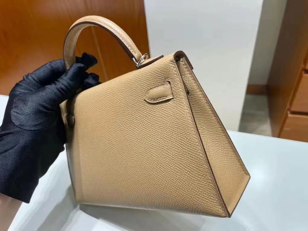 Mini Kelly 19