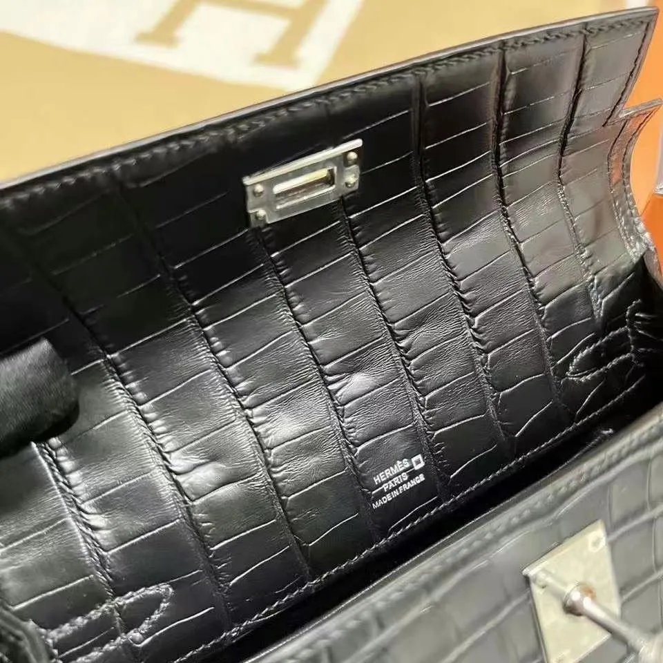 Kelly Pochette 22