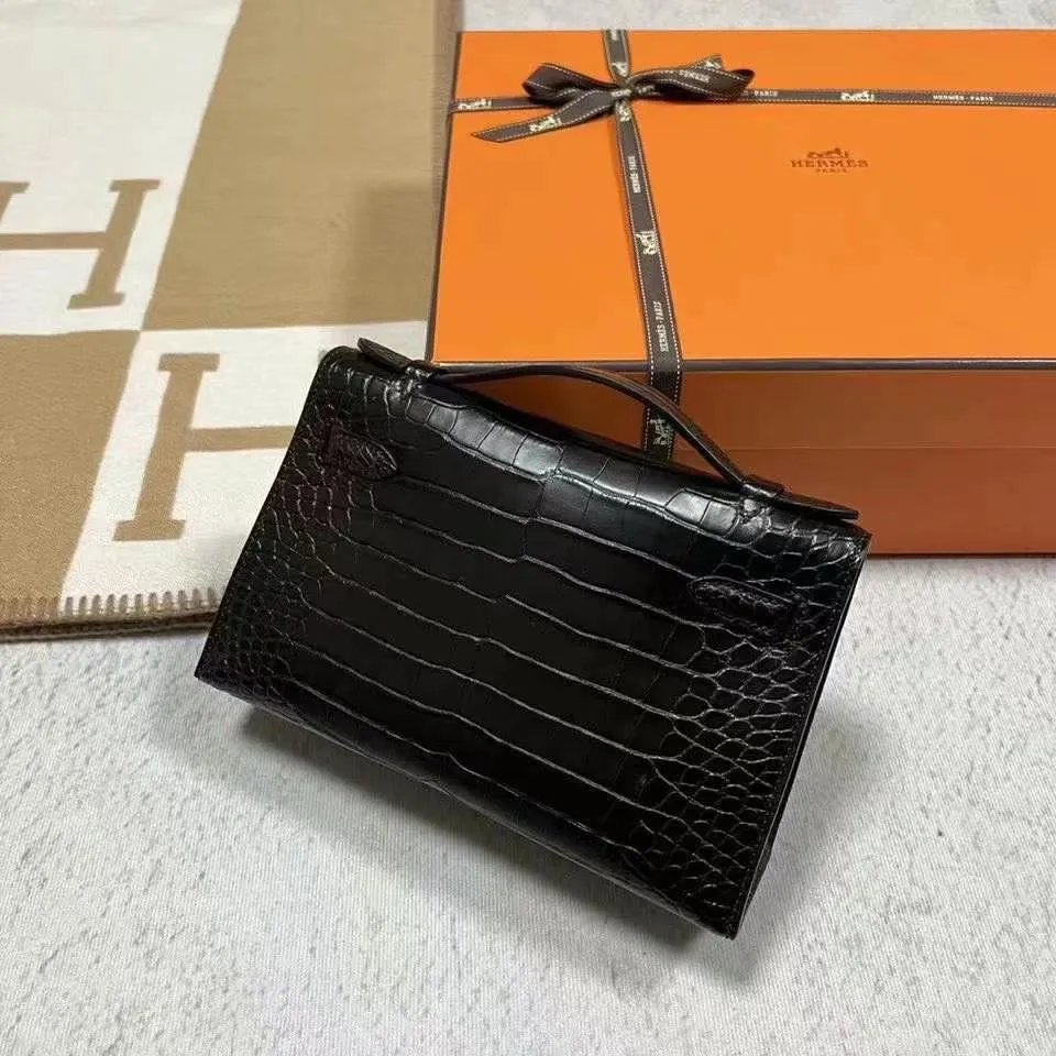 Kelly Pochette 22