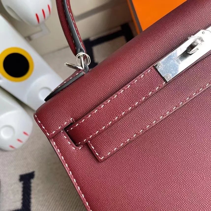Kelly 28