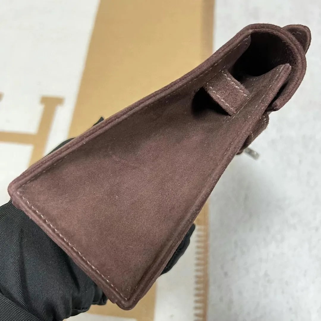 Kelly Pochette 22