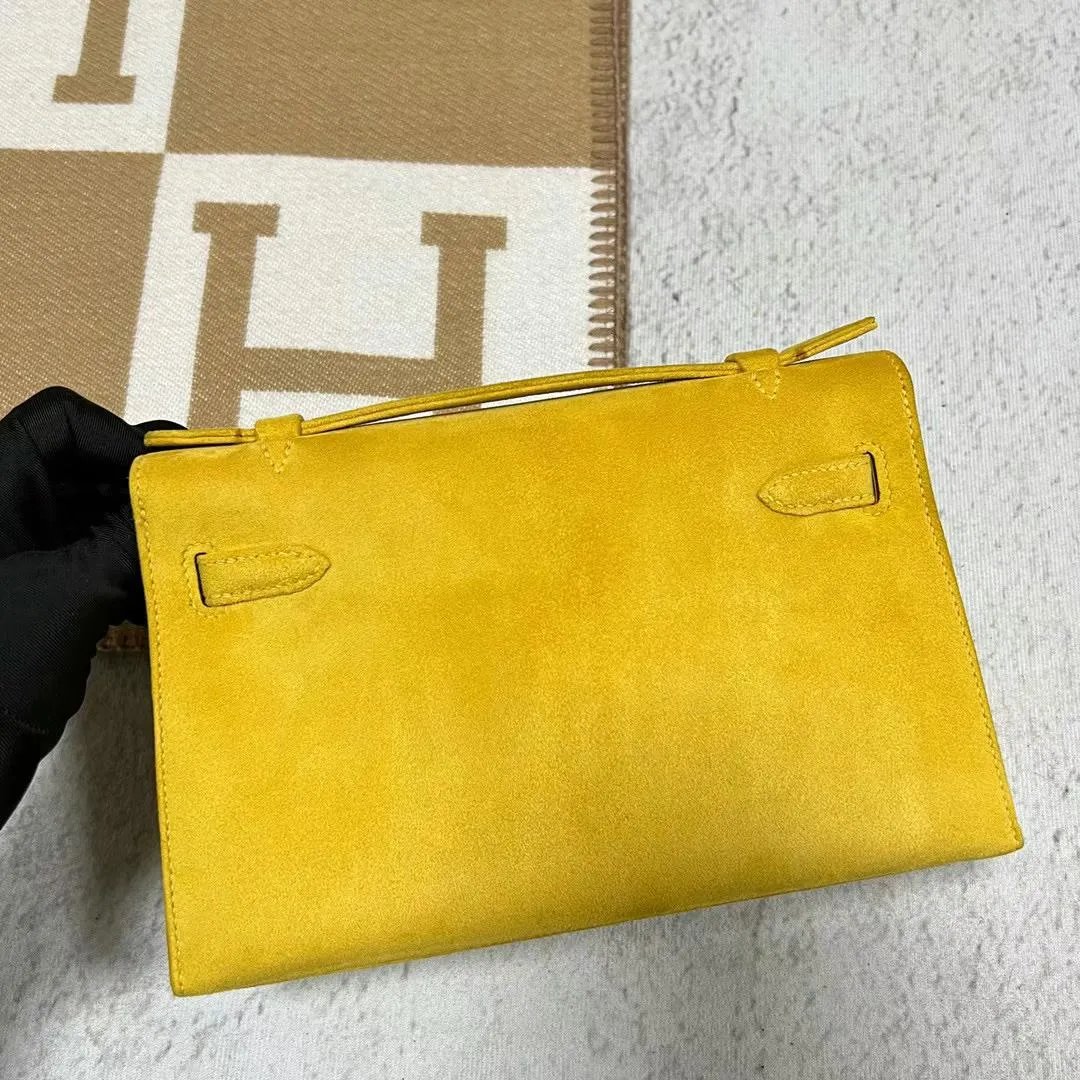 Kelly Pochette 22