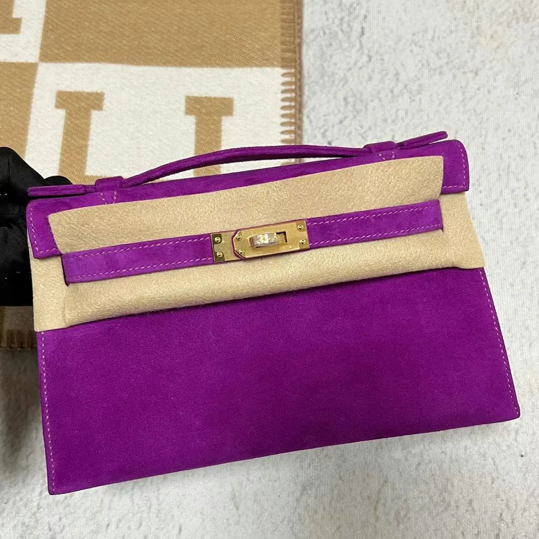 Kelly Pochette 22