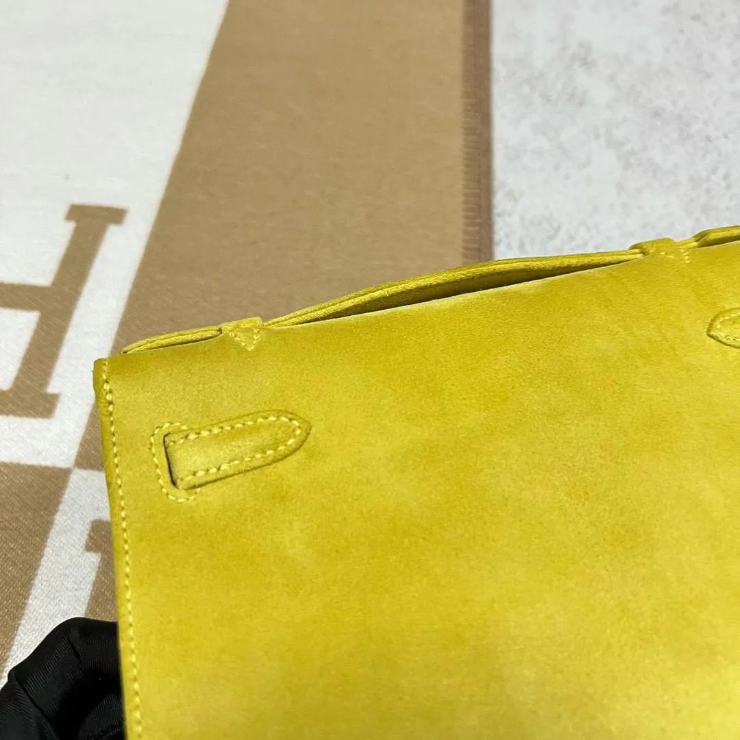 Kelly Pochette 22