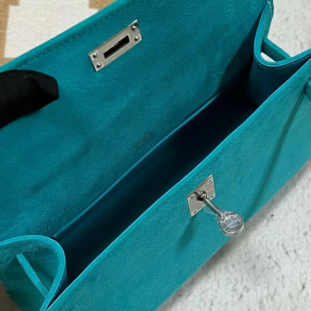 Kelly Pochette 22