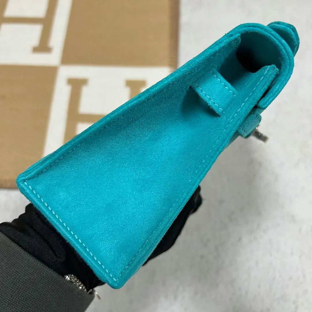 Kelly Pochette 22