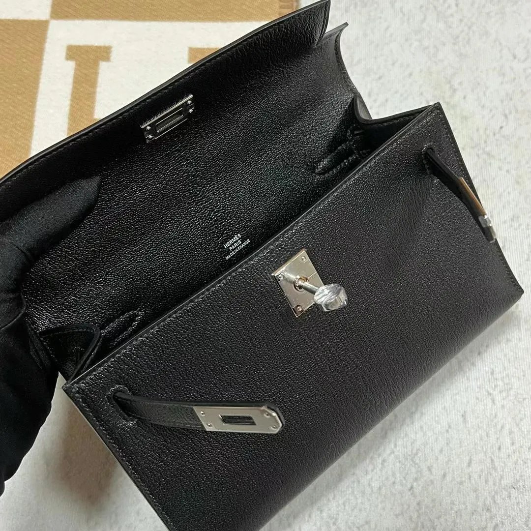 Kelly Pochette 22