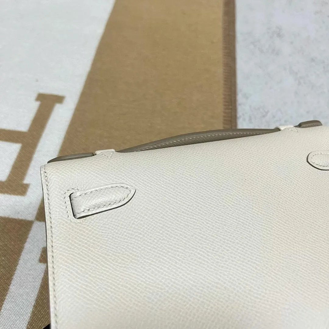Kelly Pochette 22