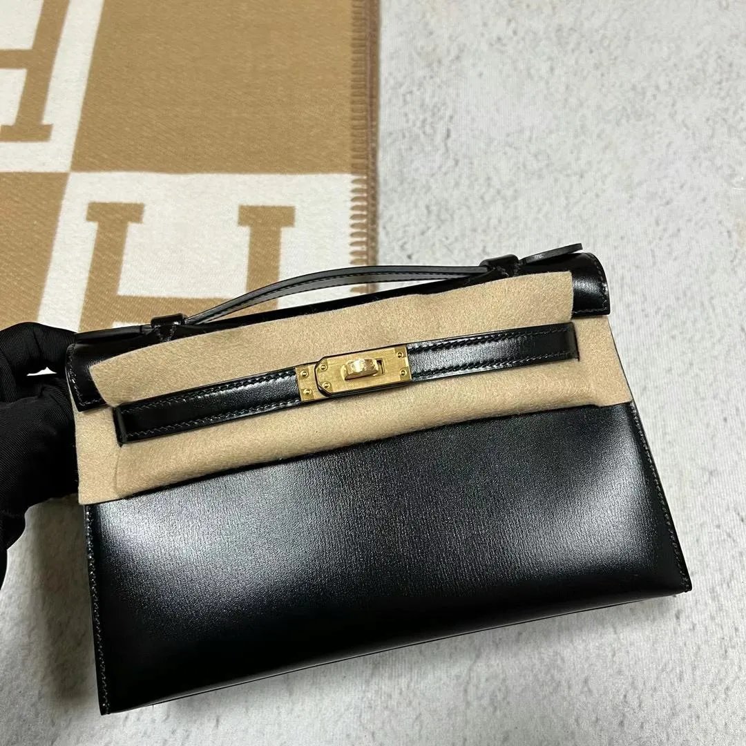 Kelly Pochette 22