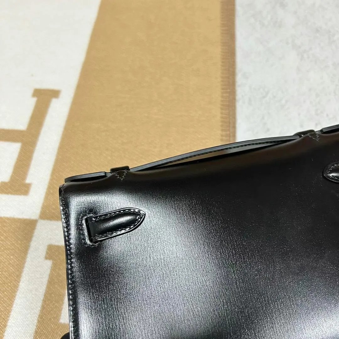 Kelly Pochette 22