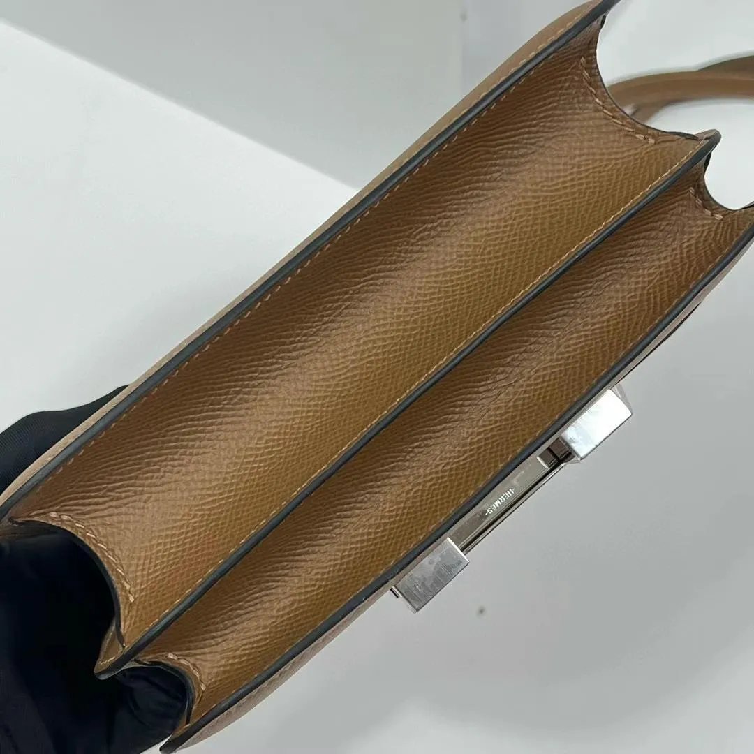 Constance 18
