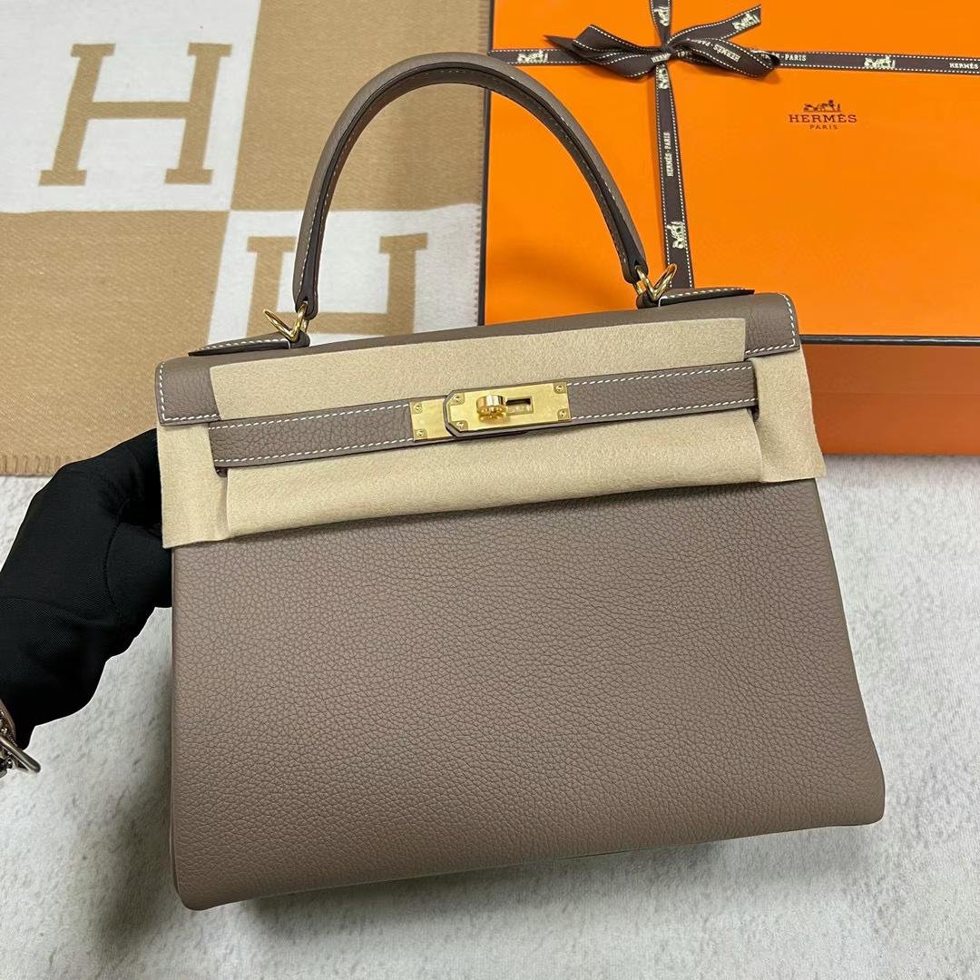 Kelly 28
