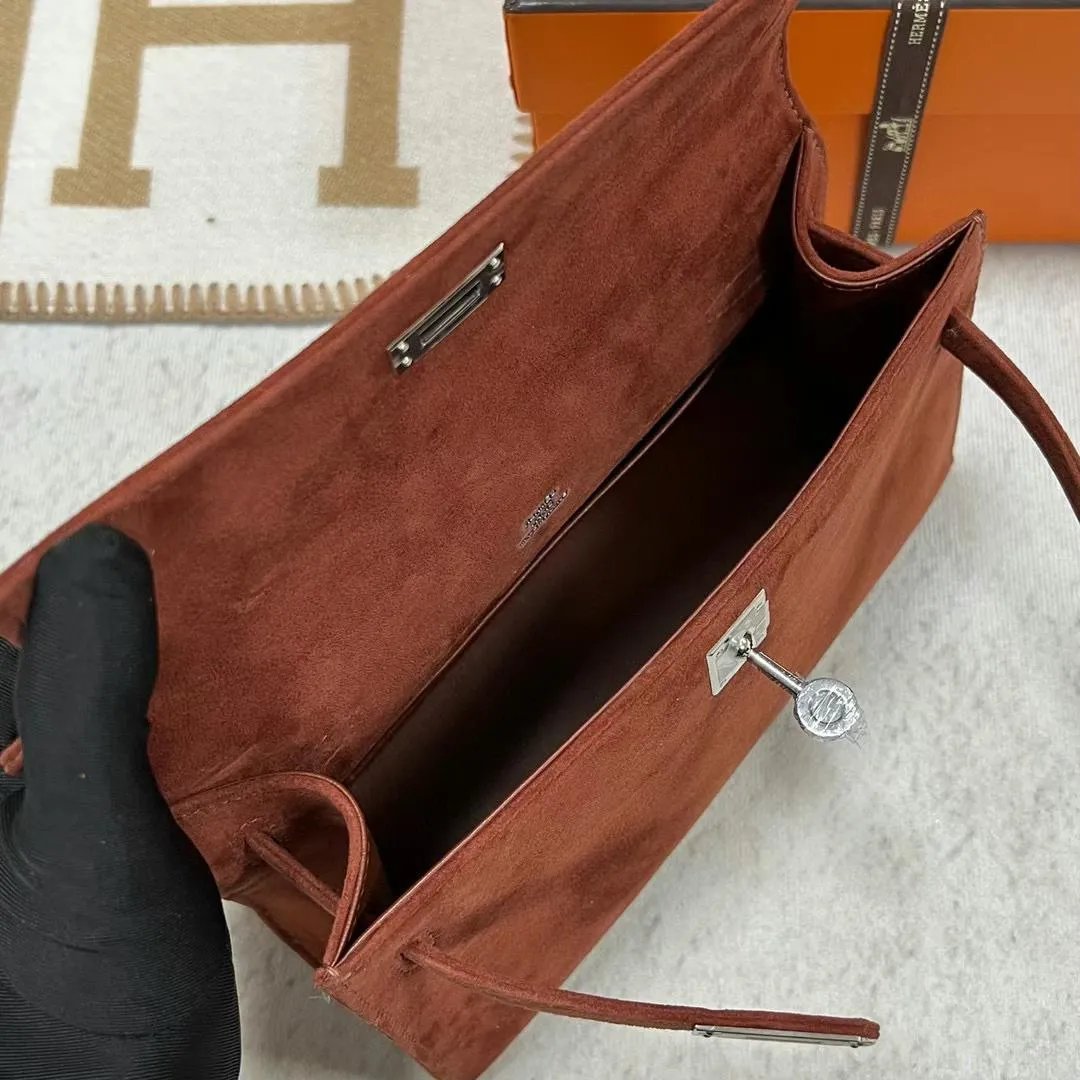 Kelly Pochette 22