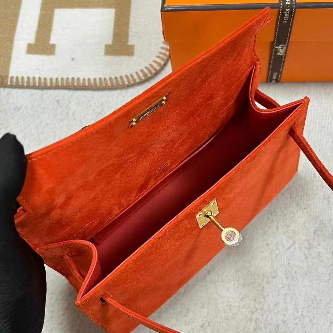 Kelly Pochette 22