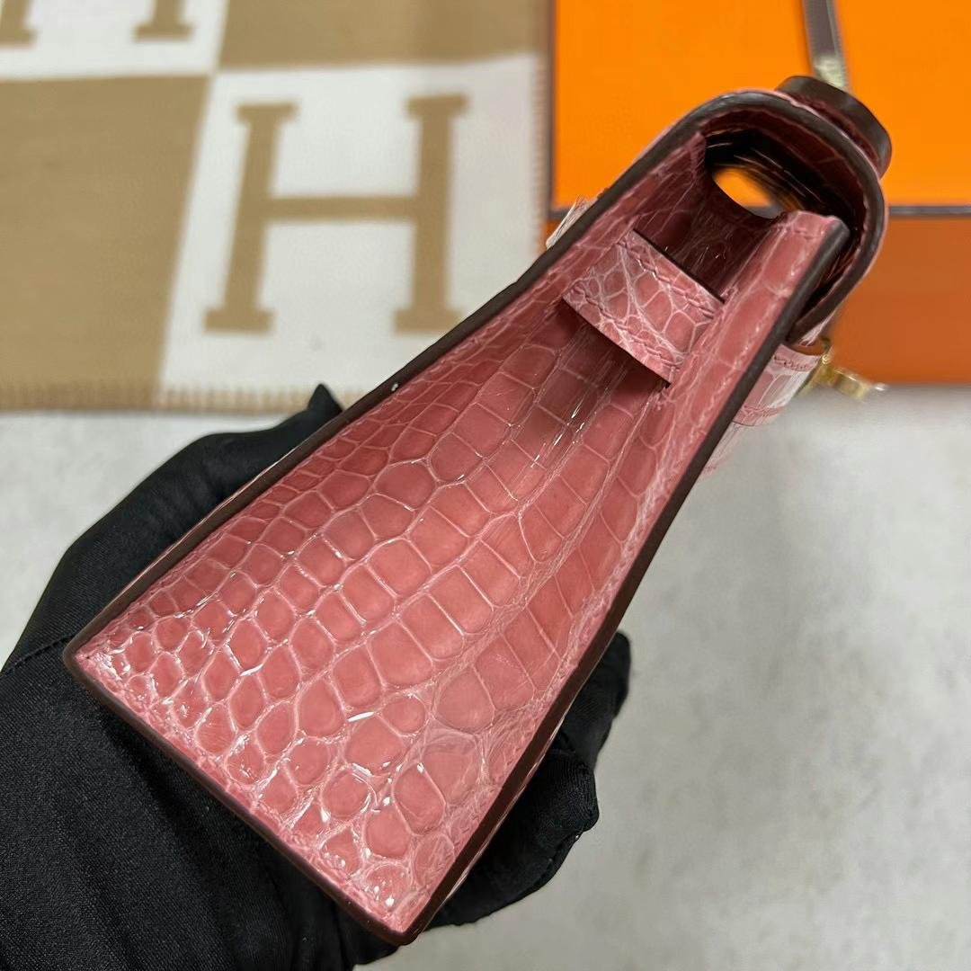 Kelly Pochette 22