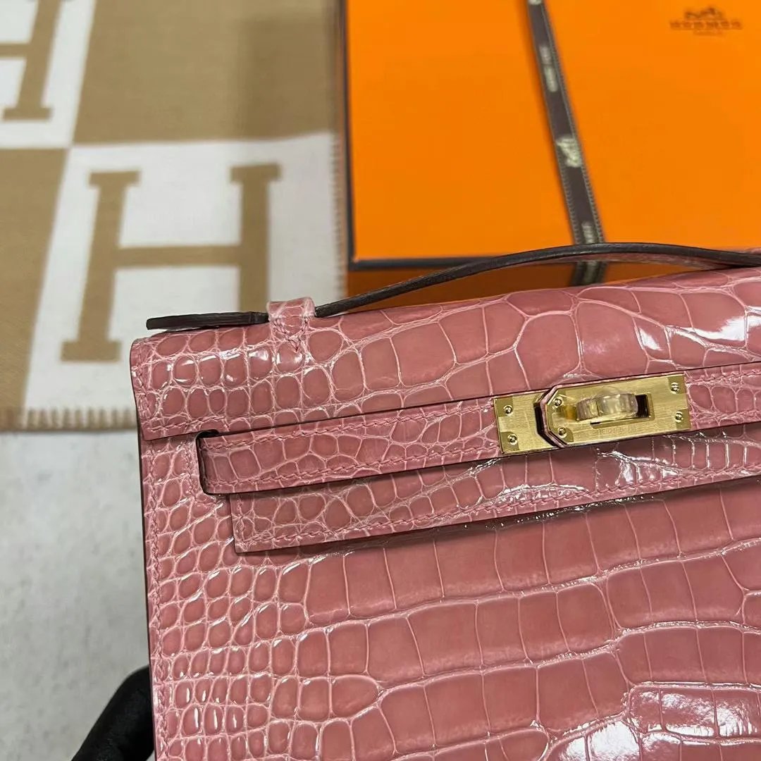 Kelly Pochette 22
