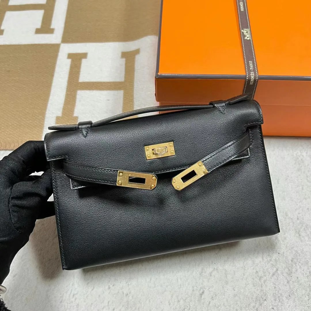 Kelly Pochette 22
