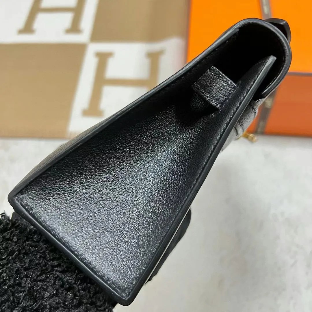 Kelly Pochette 22