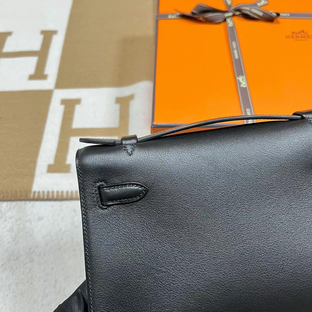 Kelly Pochette 22