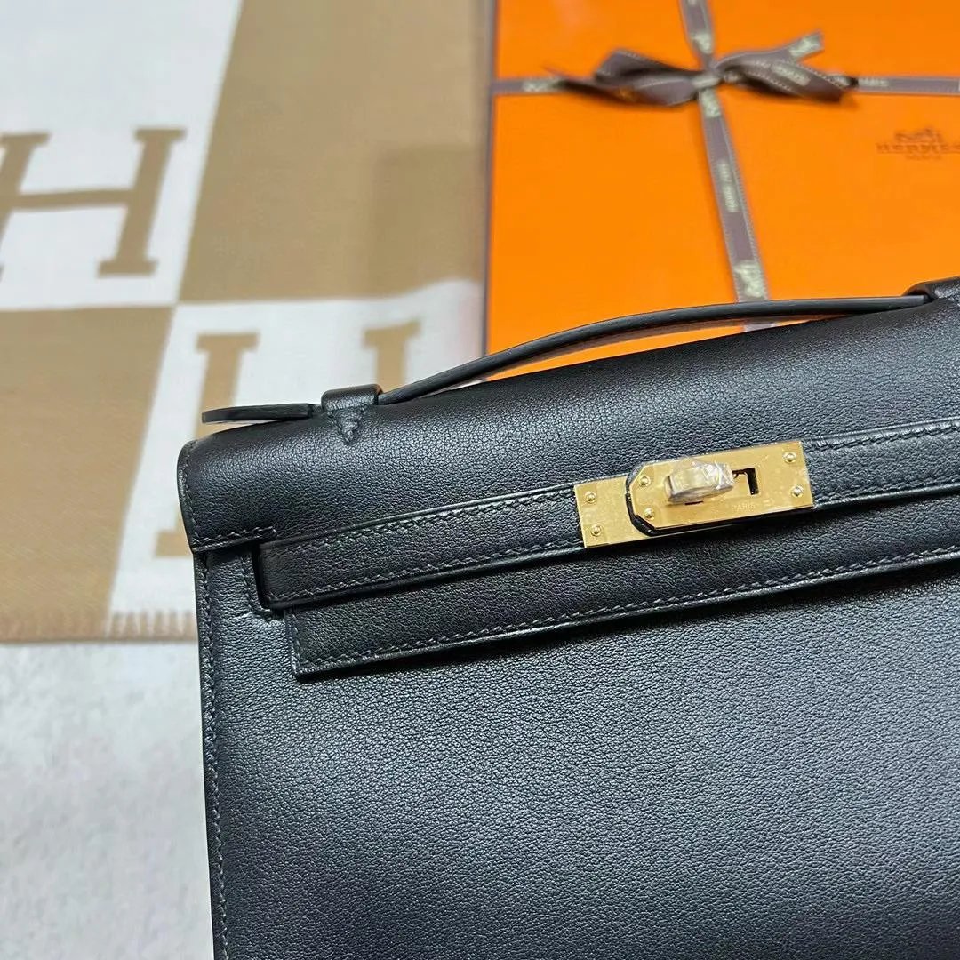 Kelly Pochette 22