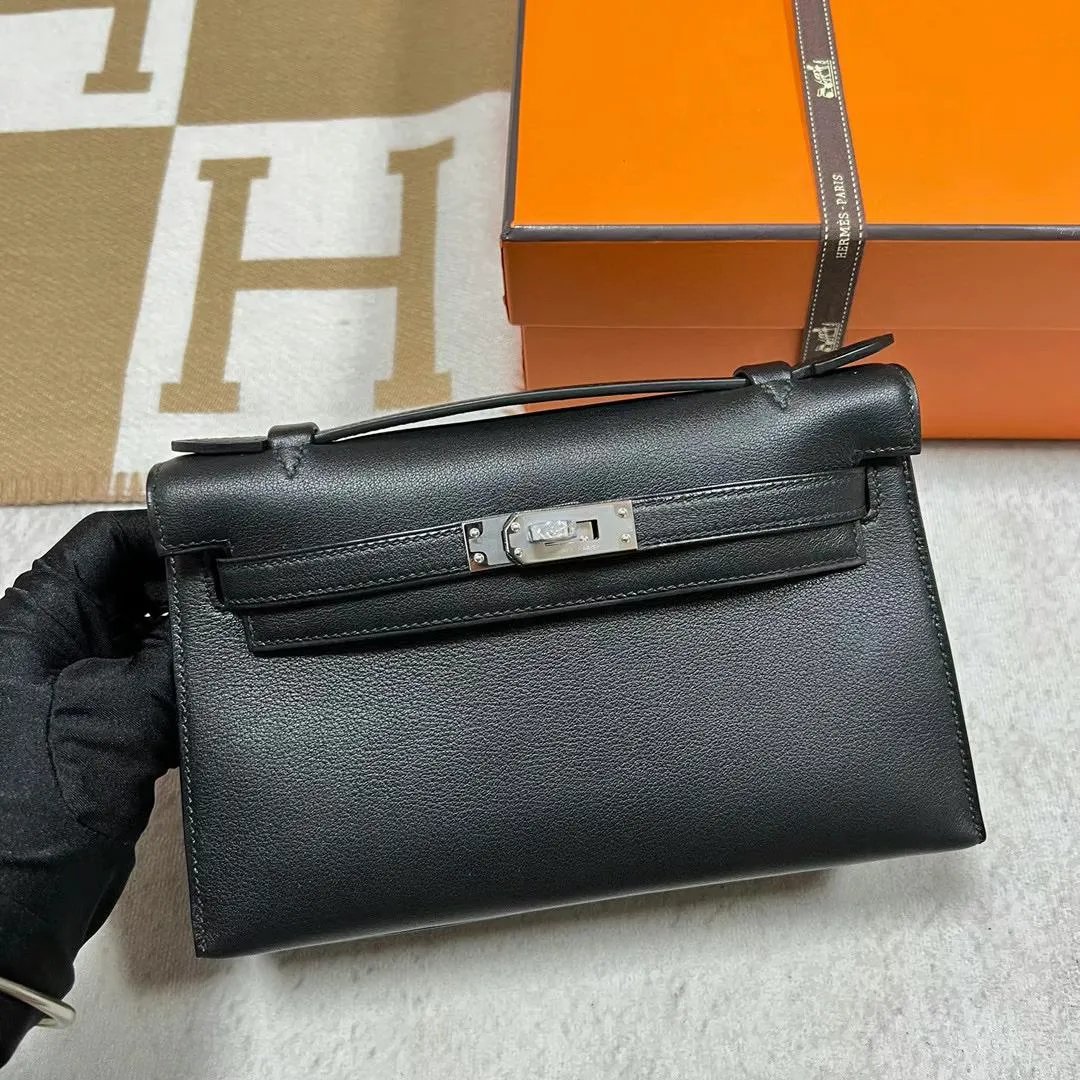 Kelly Pochette 22