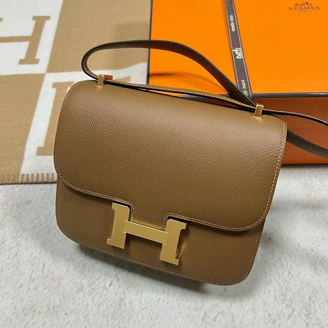 Constance 18