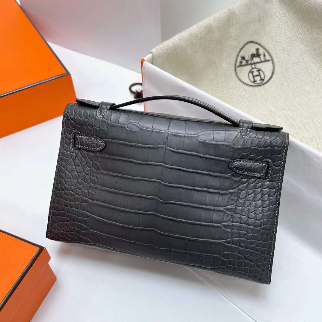 Kelly Pochette 22