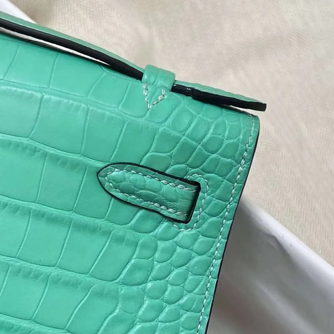 Kelly Pochette 22