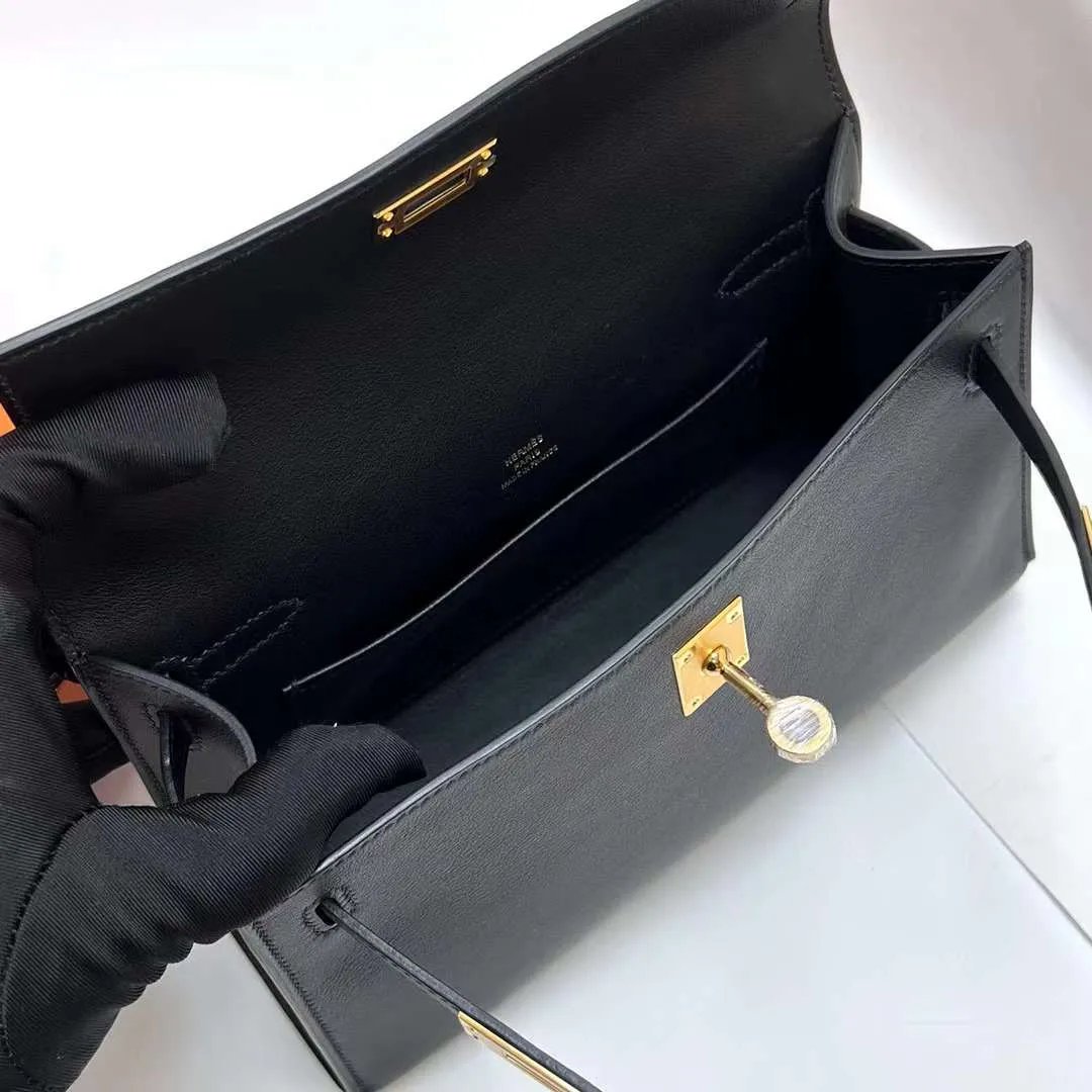 Kelly Pochette 22