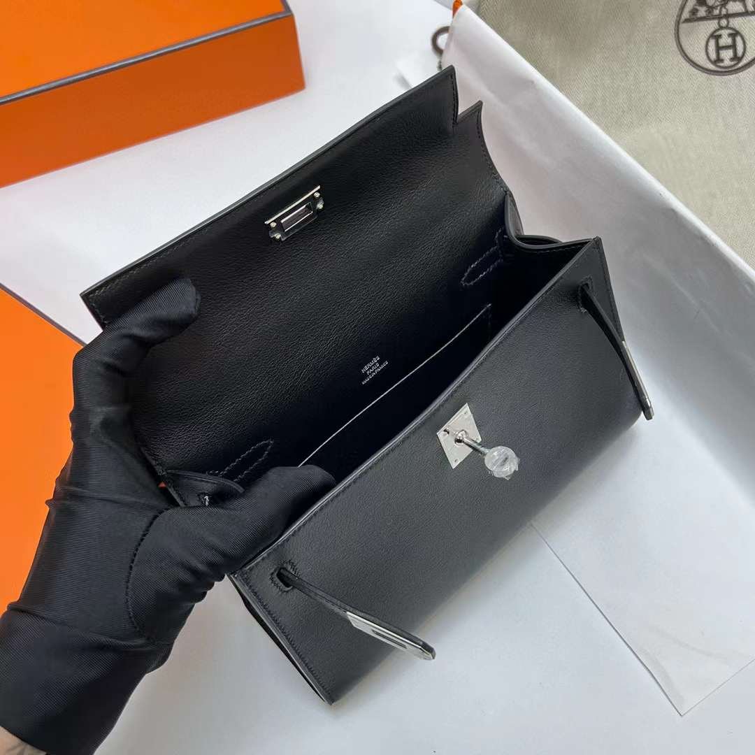 Kelly Pochette 22