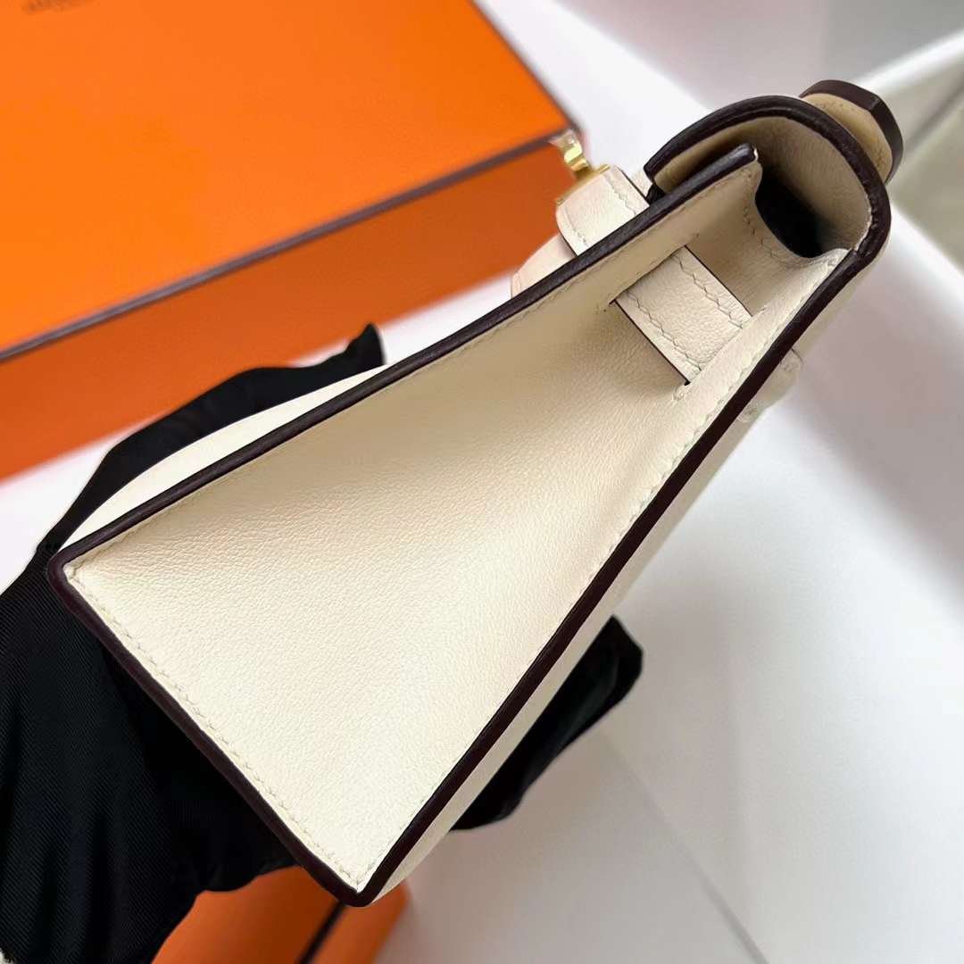 Kelly Pochette 22