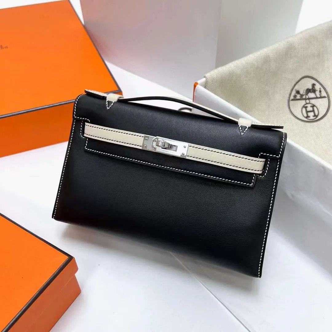 Kelly Pochette 22