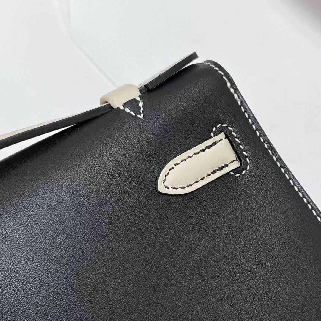 Kelly Pochette 22