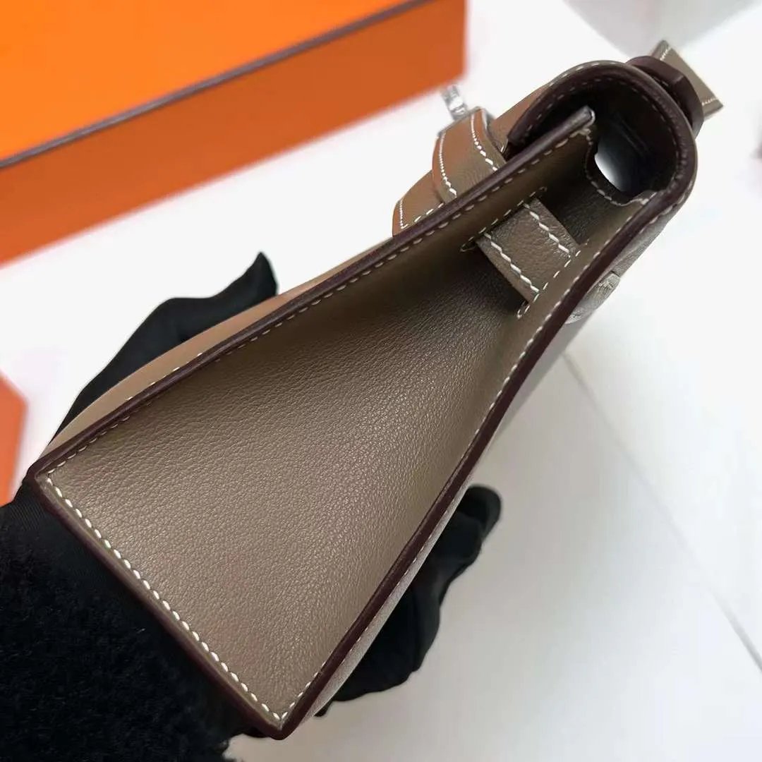 Kelly Pochette 22