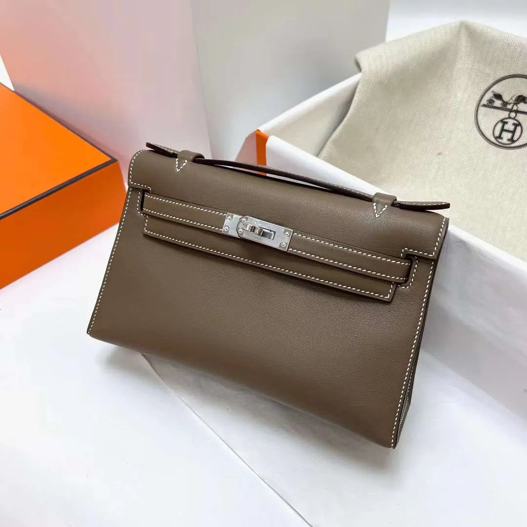 Kelly Pochette 22